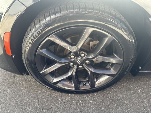 Used 2022 Dodge Charger SXT w/ Blacktop Package RWD image 32