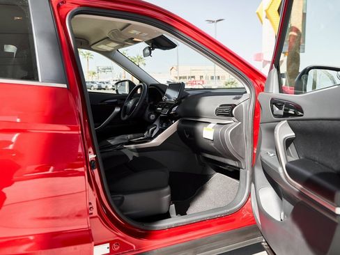 New 2026 Mitsubishi Eclipse Cross ES image 12
