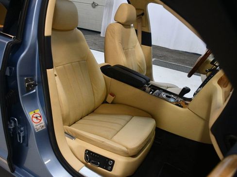 Used 2009 Bentley Flying Spur Flying Spur image 30