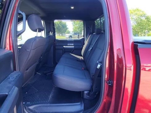 Used 2018 Ford F150 XLT w/ Equipment Group 302A Luxury AWD/4WD image 11