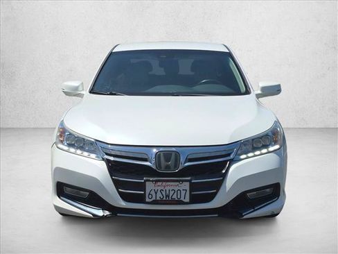 Used 2014 Honda Accord Plug-In Sedan image 2