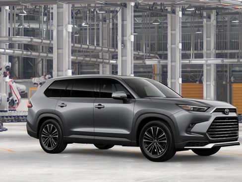 New 2026 Toyota Grand Highlander AWD Hybrid image 16