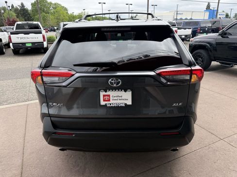 Certified 2021 Toyota RAV4 XLE Premium FWD image 7