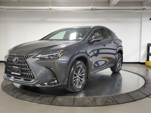 Used 2025 Lexus NX 350h AWD w/ Accessory Package (2T) image 5