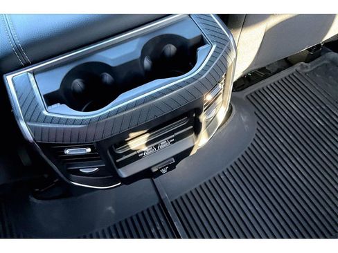 Certified 2026 RAM 1500 Big Horn AWD/4WD image 33