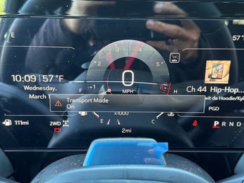 New 2026 GMC Yukon XL Elevation image 33