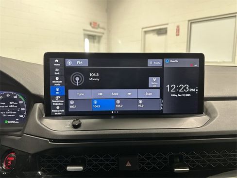 Used 2023 Honda Accord Sport image 31