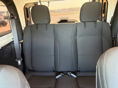 Used 2022 Jeep Wrangler Willys image 16