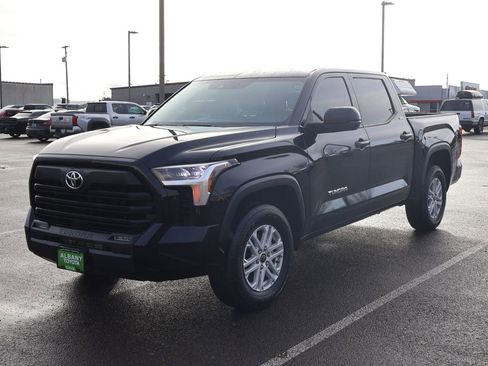 Used 2023 Toyota Tundra SR5 image 11