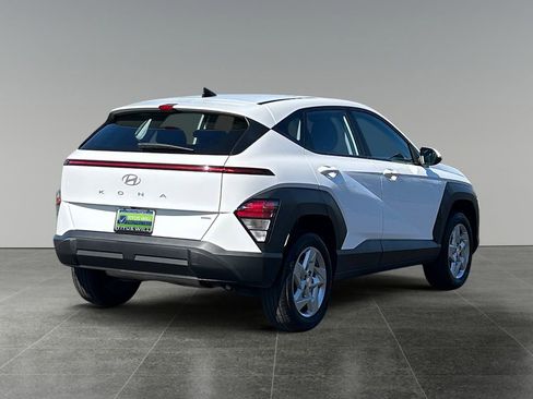 Used 2025 Hyundai Kona SE AWD/4WD image 9