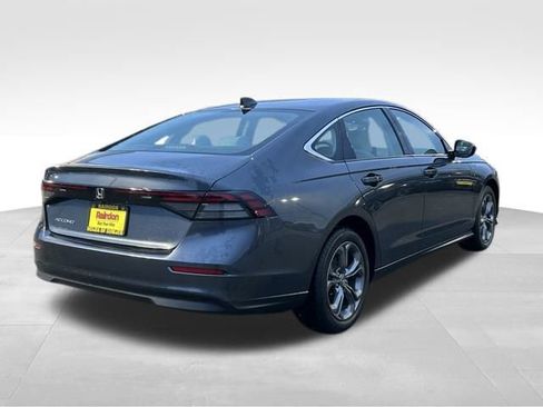 Used 2024 Honda Accord EX image 10