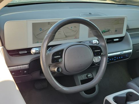 Certified 2024 Hyundai Ioniq 5 SEL RWD image 9