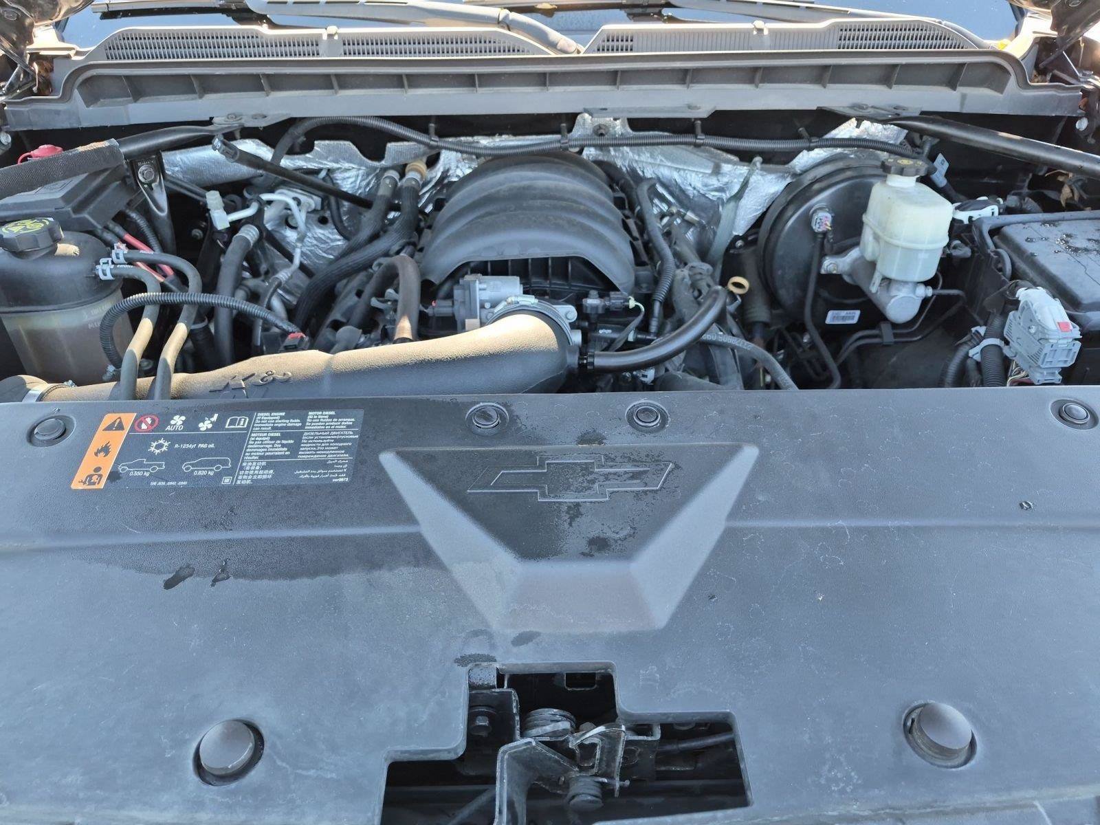 Used 2017 Chevrolet Silverado 1500 LT AWD/4WD image 18