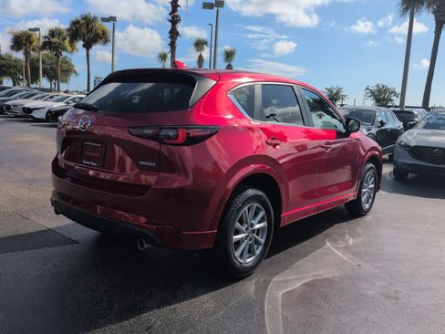 Used 2024 MAZDA CX-5 AWD 2.5 S w/ Preferred Package image 4