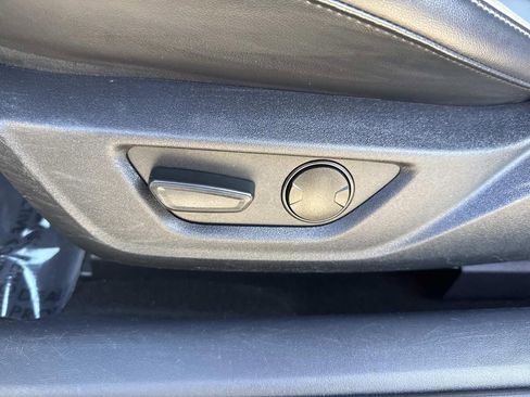 Used 2024 Ford Mustang Premium image 19