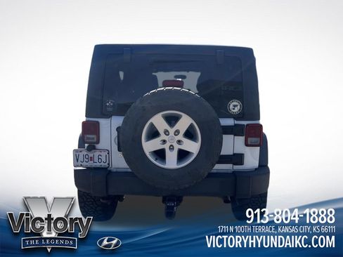 Used 2013 Jeep Wrangler Unlimited Sport AWD/4WD image 4