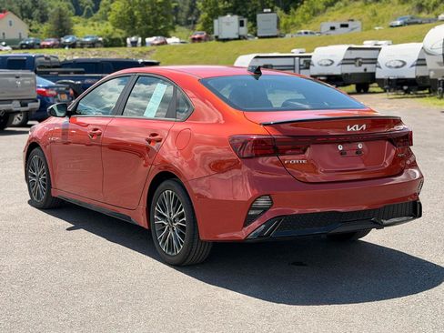 Used 2023 Kia Forte GT-Line FWD image 7