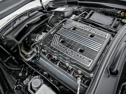 Used 2017 Chevrolet Corvette Z06 RWD image 18