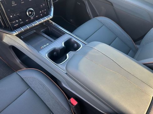 New 2026 GMC Acadia AT4 image 20