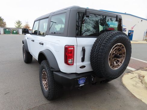 New 2025 Ford Bronco 4-Door image 6