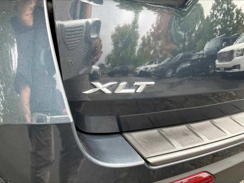 Used 2023 Ford Explorer XLT w/ Equipment Group 202A image 11