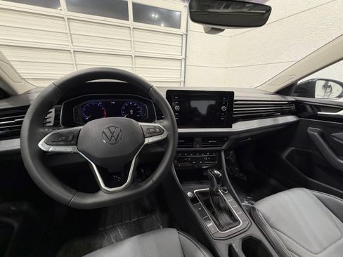 New 2026 Volkswagen Jetta SEL FWD image 39