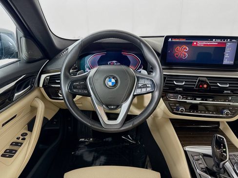 Used 2023 BMW 530i xDrive w/ Premium Package AWD/4WD image 23