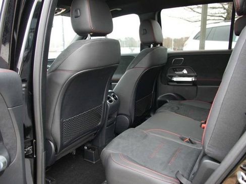 Certified 2024 Mercedes-Benz GLB 250 image 29