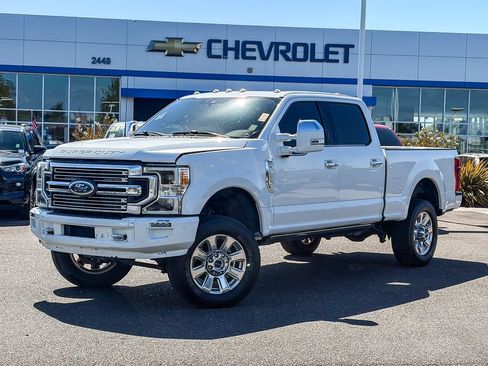 Used 2022 Ford F250 Platinum AWD/4WD image 1