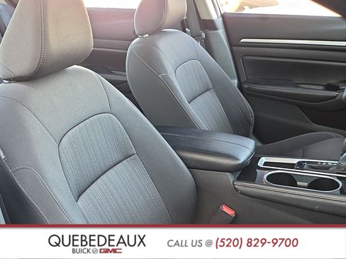 Used 2023 Nissan Altima 2.5 SV FWD image 28