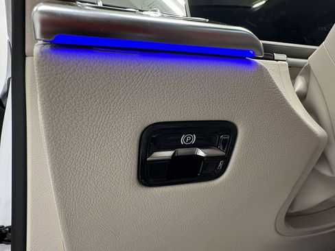 New 2026 Mercedes-Benz S 580 4MATIC Sedan image 37