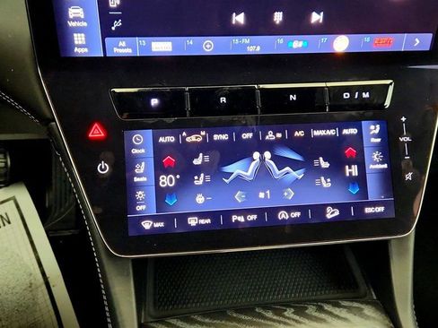 Used 2023 Maserati Grecale Modena AWD/4WD image 19