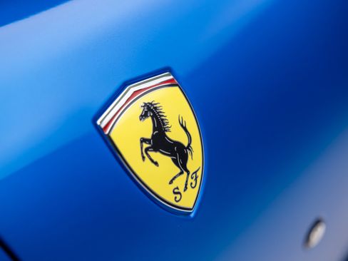 Used 2026 Ferrari Roma Spider RWD image 34