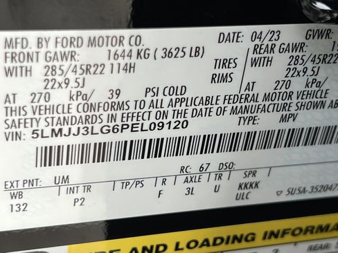 Used 2023 Lincoln Navigator L Reserve image 36