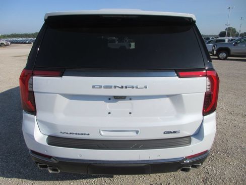 New 2026 GMC Yukon XL Denali Ultimate AWD/4WD image 5