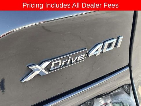 Used 2021 BMW X5 xDrive40i w/ Parking Assistance Package AWD/4WD image 12
