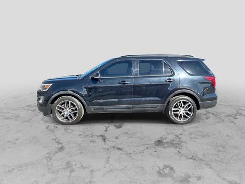 Used 2016 Ford Explorer Sport w/ Equipment Group 401A image 5