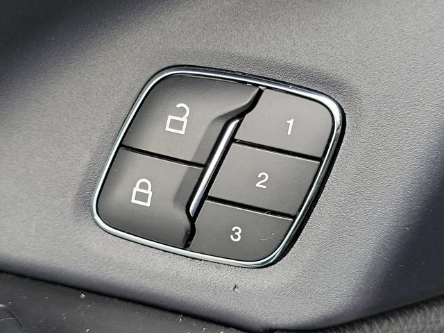 Used 2021 Ford Expedition XLT AWD/4WD image 26