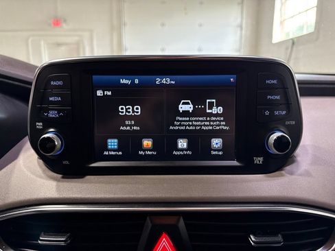 Used 2019 Hyundai Santa Fe SEL AWD/4WD image 16