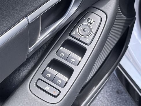 Used 2025 Hyundai Sonata SEL image 13