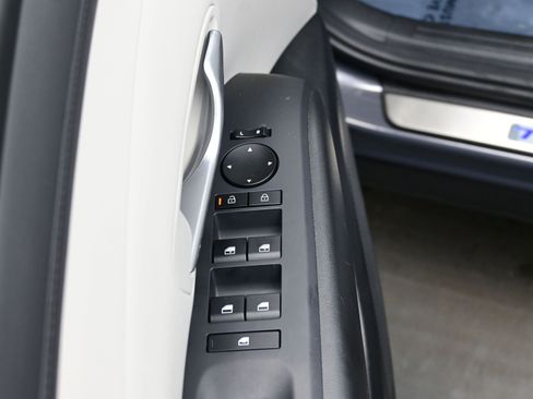 Certified 2025 Hyundai Tucson SEL image 10