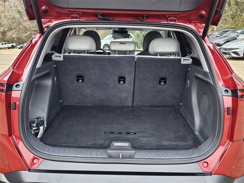 Certified 2025 Hyundai Kona Limited image 28