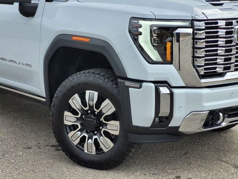 New 2026 GMC Sierra 2500 Denali w/ Max Trailering Package image 6