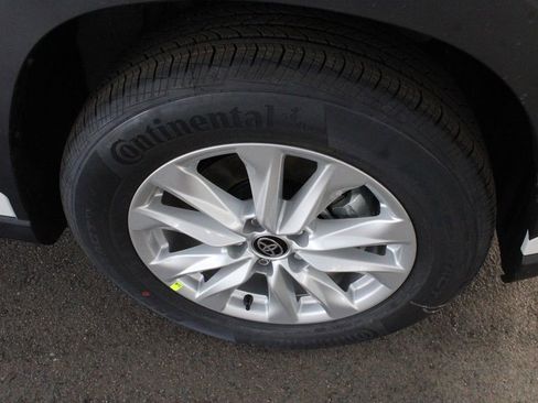 New 2026 Toyota Corolla Cross LE image 53