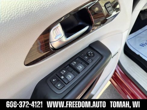 Used 2021 Chrysler Pacifica Limited w/ Premium & Safety Sphere Group AWD/4WD image 11