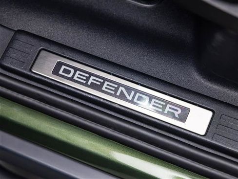 Used 2026 Land Rover Defender 110 X-Dynamic SE AWD/4WD image 26
