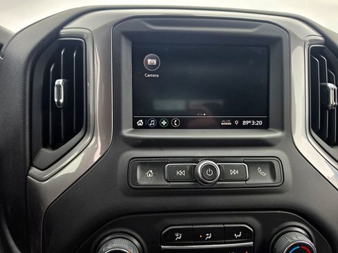 Used 2022 Chevrolet Silverado 1500 Custom AWD/4WD image 30