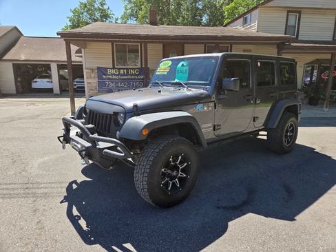 Used 2016 Jeep Wrangler Unlimited Sport w/ Quick Order Package 24S AWD/4WD image 2