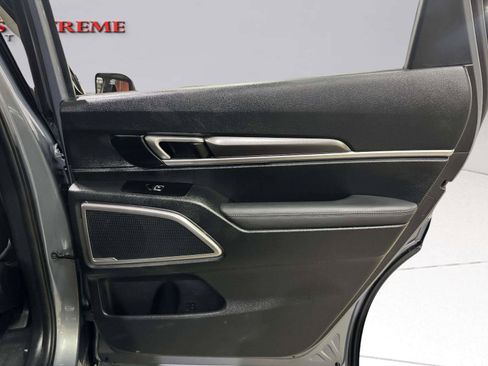 Used 2025 Kia Telluride S FWD image 54