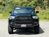 Used 2017 Toyota Tacoma TRD Off-Road image 6